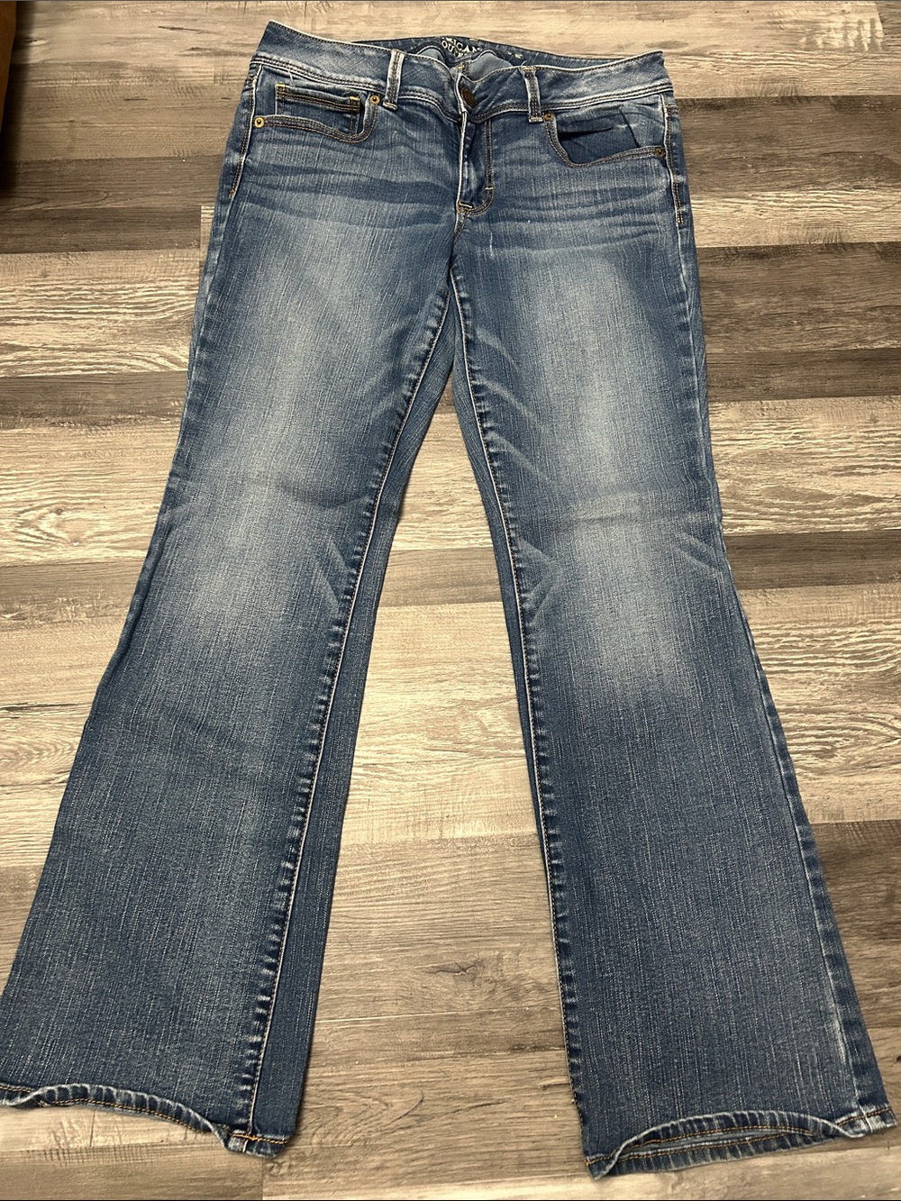 American Eagle Outfitters Medium Blue Flare Jeans